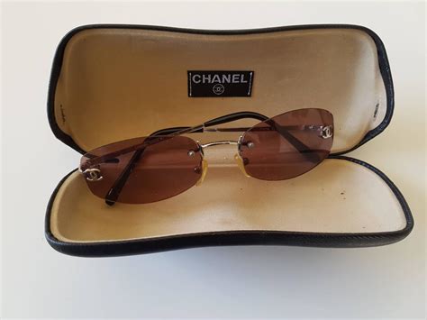 chanel sunglasses 1990 with word channel down the side|Chanel 1990 Sunglasses .